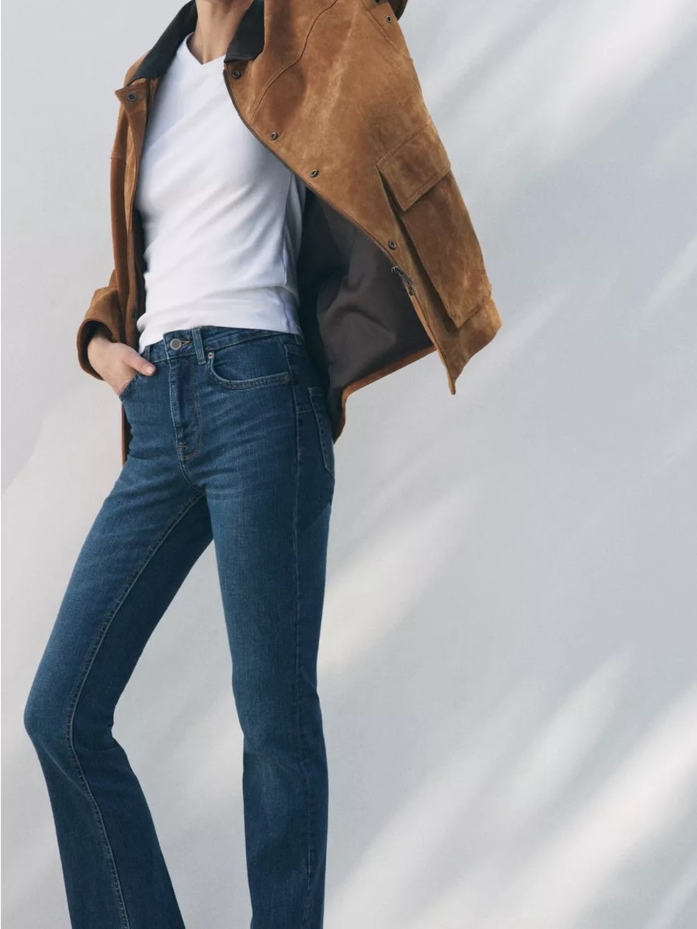 Bootcut Leg - Full Length - Mid Waist
ZW ZARA WOMAN JEANS